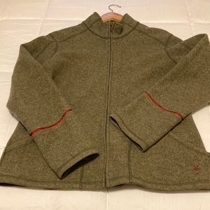 This ibex wool jacket is in nearly new condition!